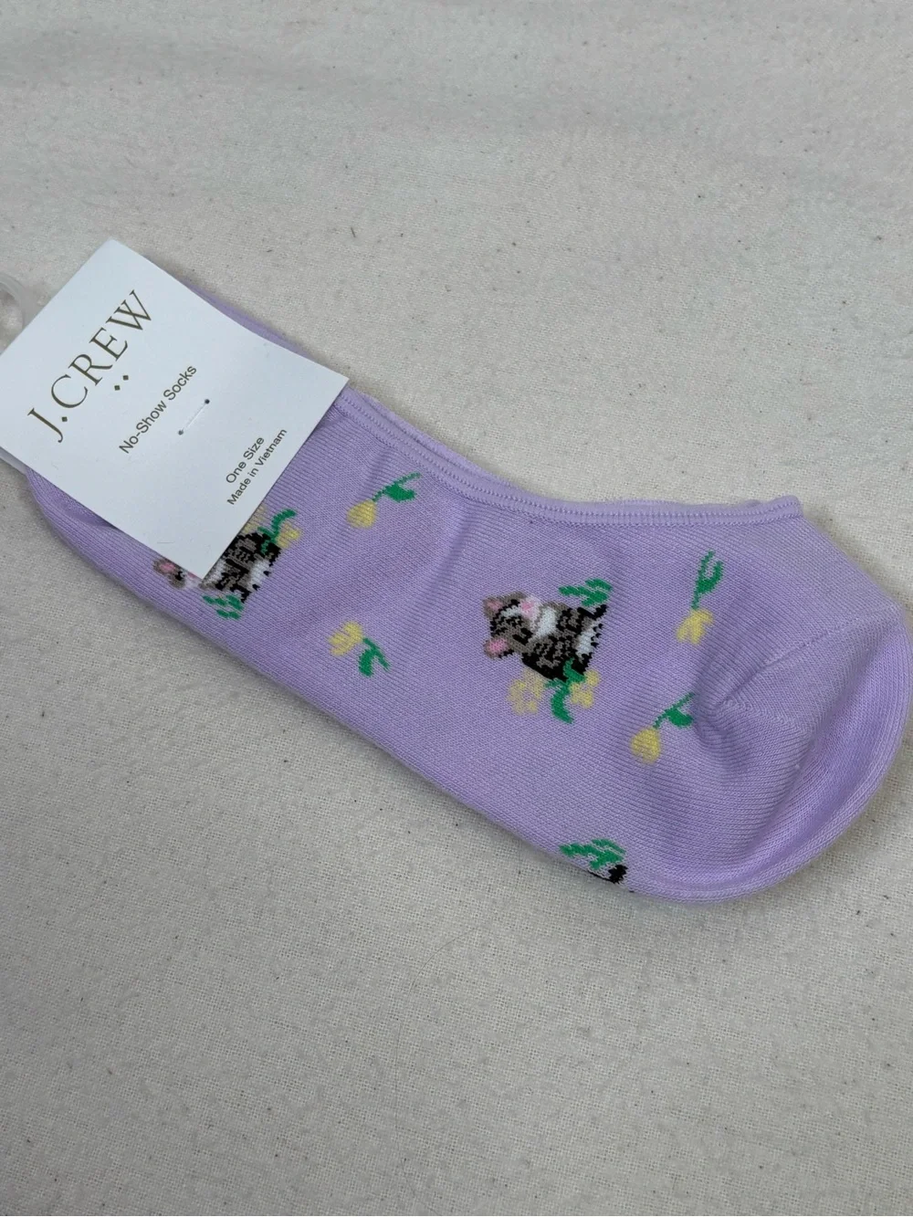 NWT J. Crew Factory Women’s No Show Socks Purple Lavender Cats Kitties Flowers